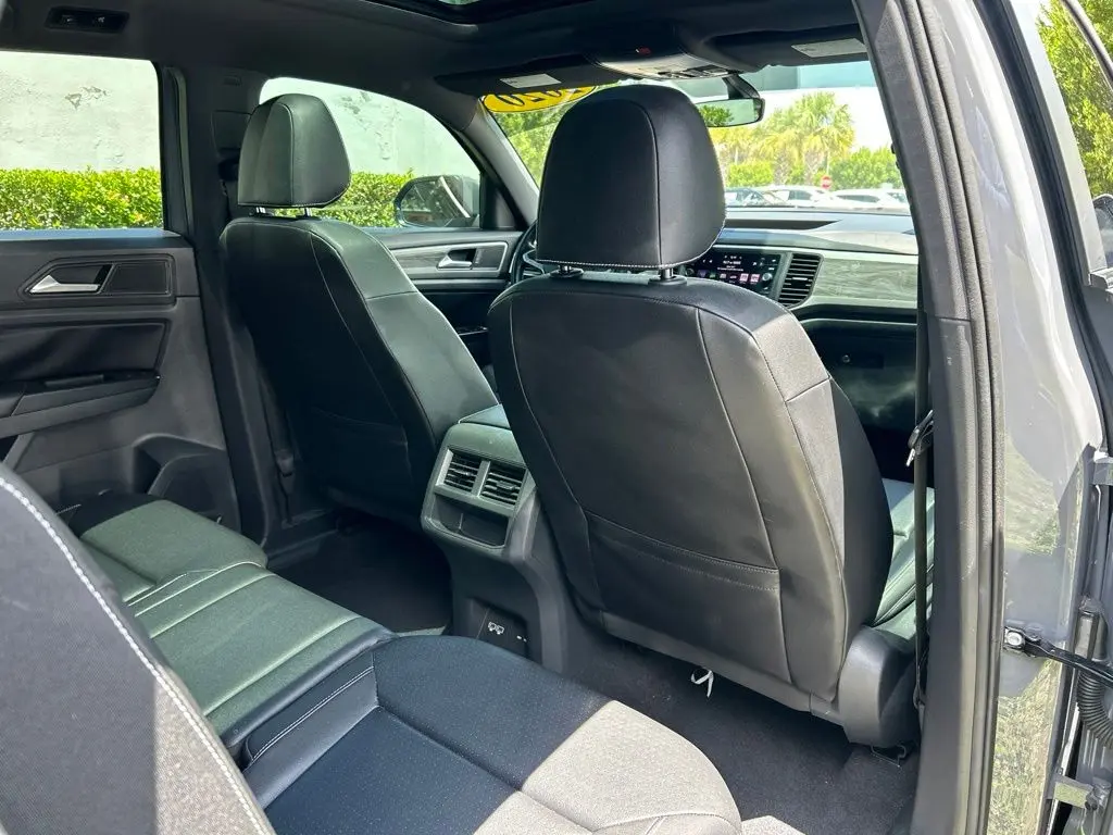 2020 Volkswagen Atlas - $19,099