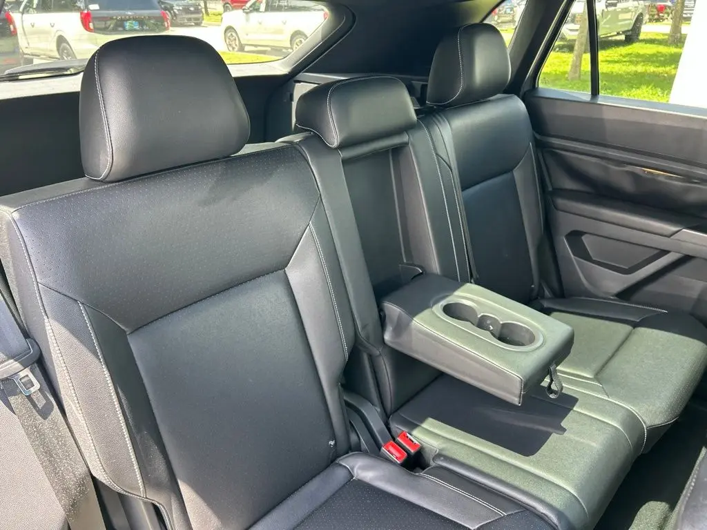 2020 Volkswagen Atlas - $19,099