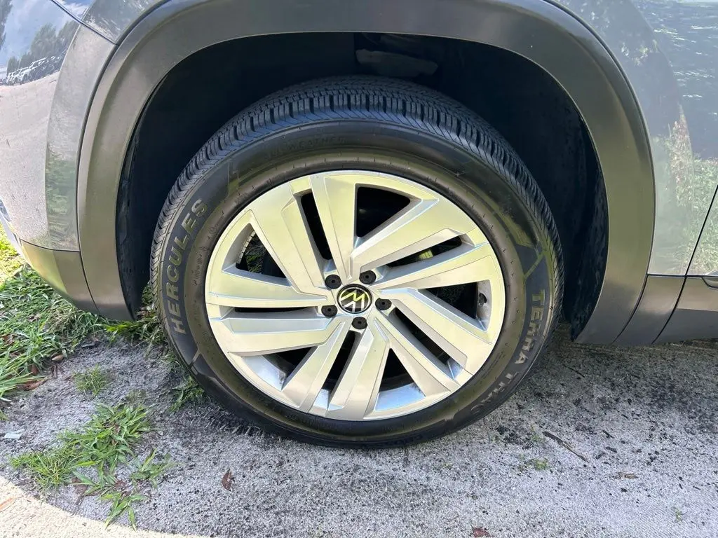 2020 Volkswagen Atlas - $19,099