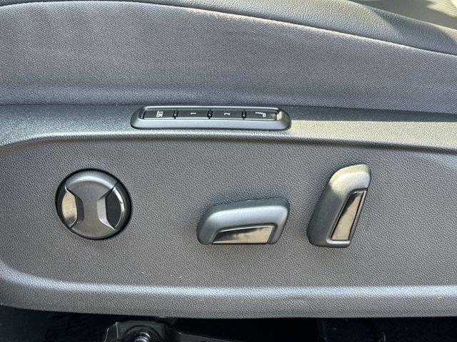 2023 Volkswagen Id.4 - $20,305