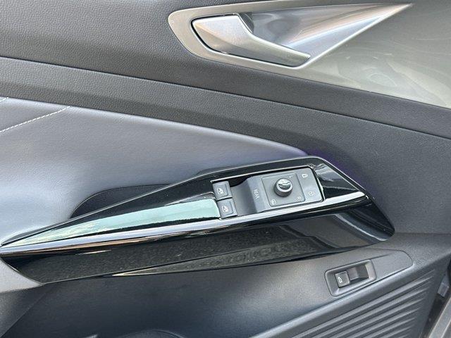 2023 Volkswagen Id.4 - $20,305