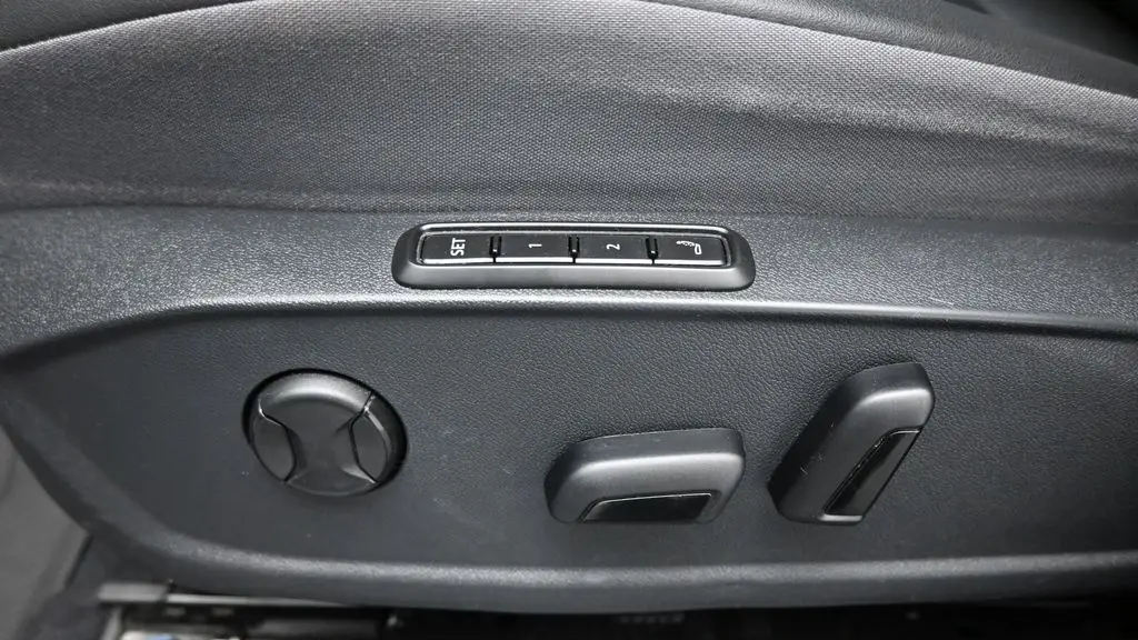 2024 Volkswagen ID 4  S