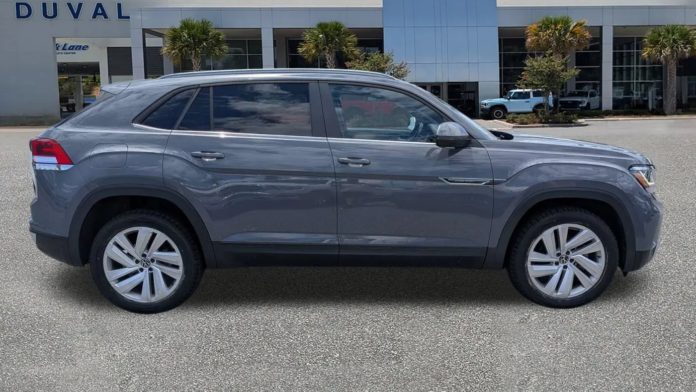 2020 Volkswagen Atlas Cross Sport SE 4Motion