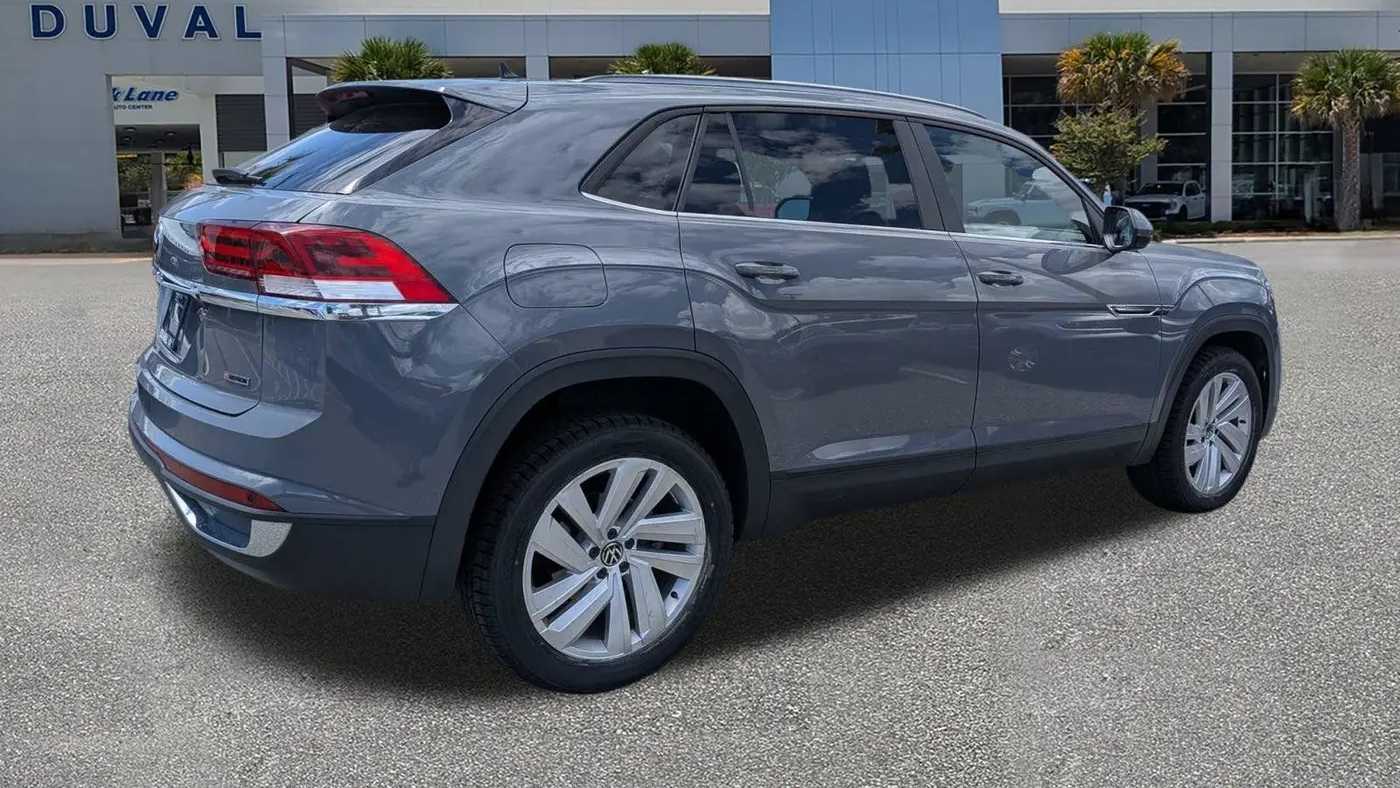 2020 Volkswagen Atlas Cross Sport SE 4Motion