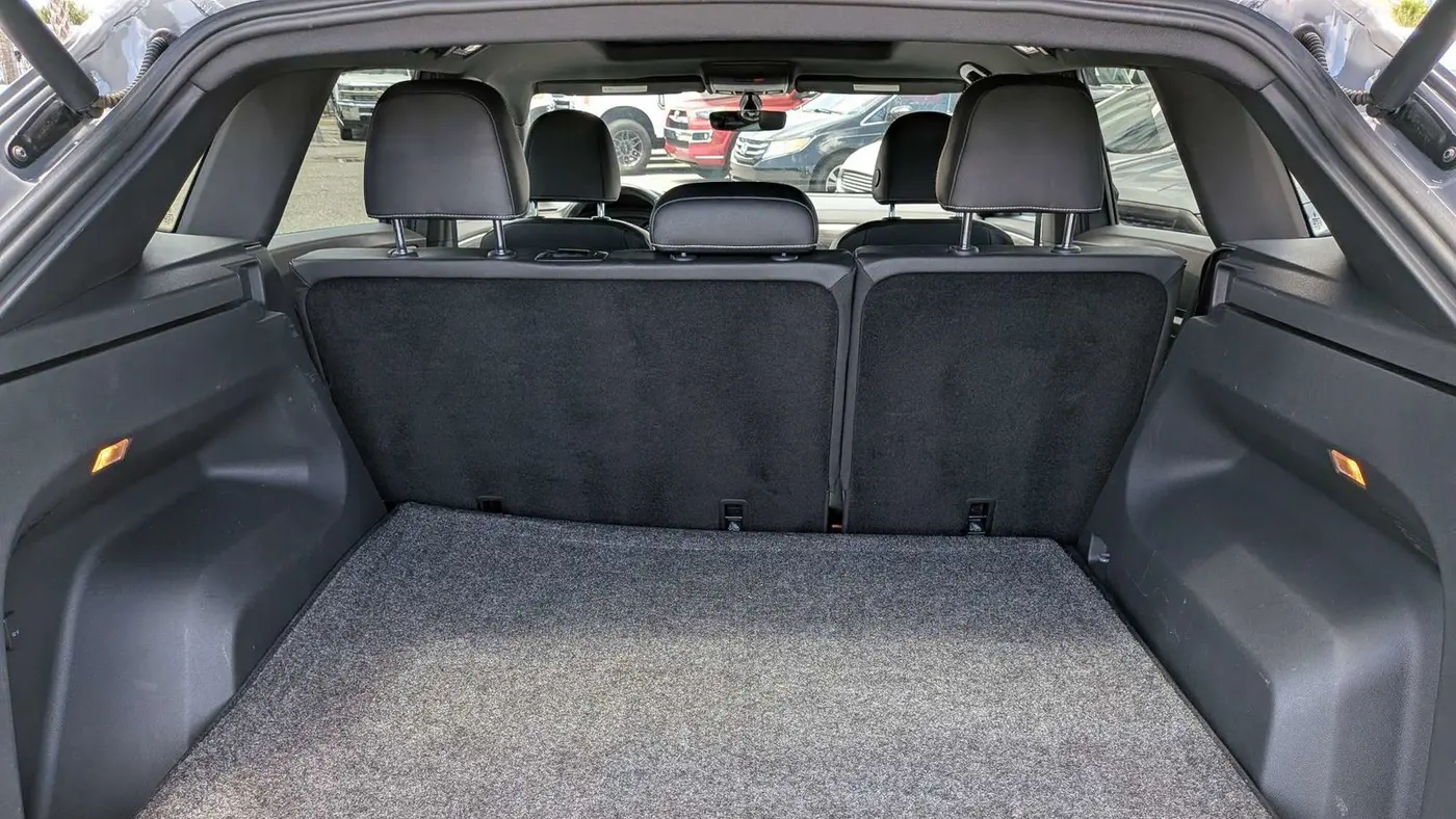 2020 Volkswagen Atlas Cross Sport SE 4Motion