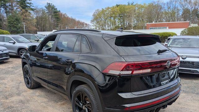 2026 Volkswagen Atlas Cross Sport SEL R-Line Black 4Motion