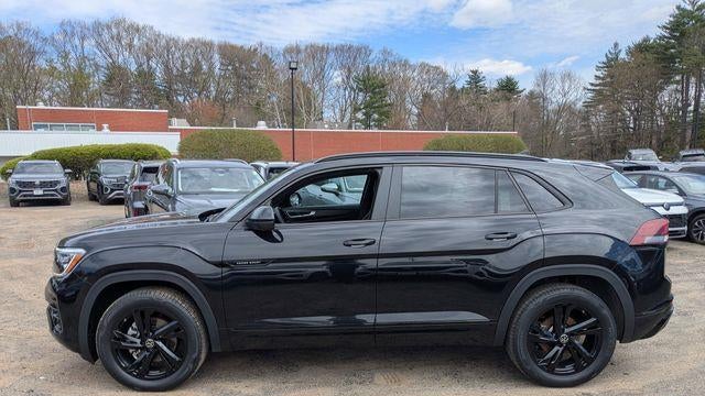 2026 Volkswagen Atlas Cross Sport SEL R-Line Black 4Motion
