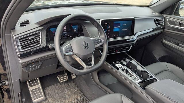 2026 Volkswagen Atlas Cross Sport SEL R-Line Black 4Motion