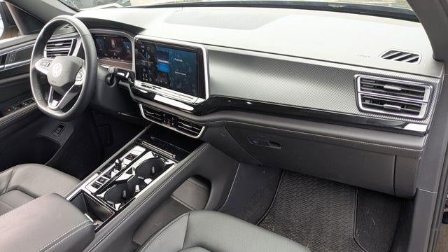 2026 Volkswagen Atlas Cross Sport SEL R-Line Black 4Motion