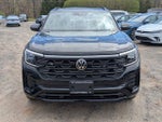 2026 Atlas Cross Sport Thumbnail 2