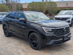 2026 Atlas Cross Sport Thumbnail 3