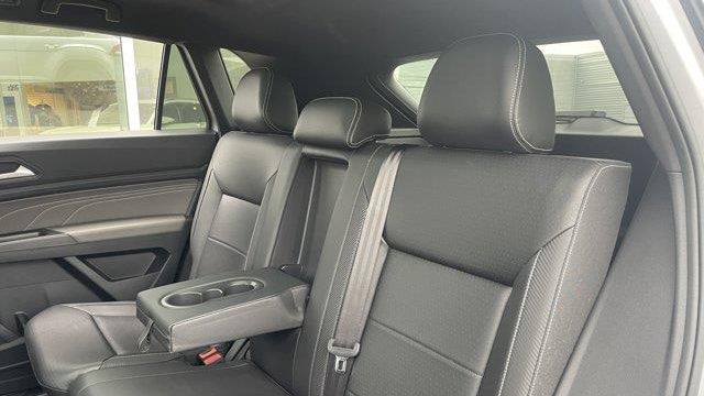 2022 Volkswagen Atlas Cross Sport SEL R-Line Black 4Motion