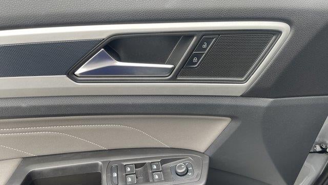 2022 Volkswagen Atlas Cross Sport SEL R-Line Black 4Motion