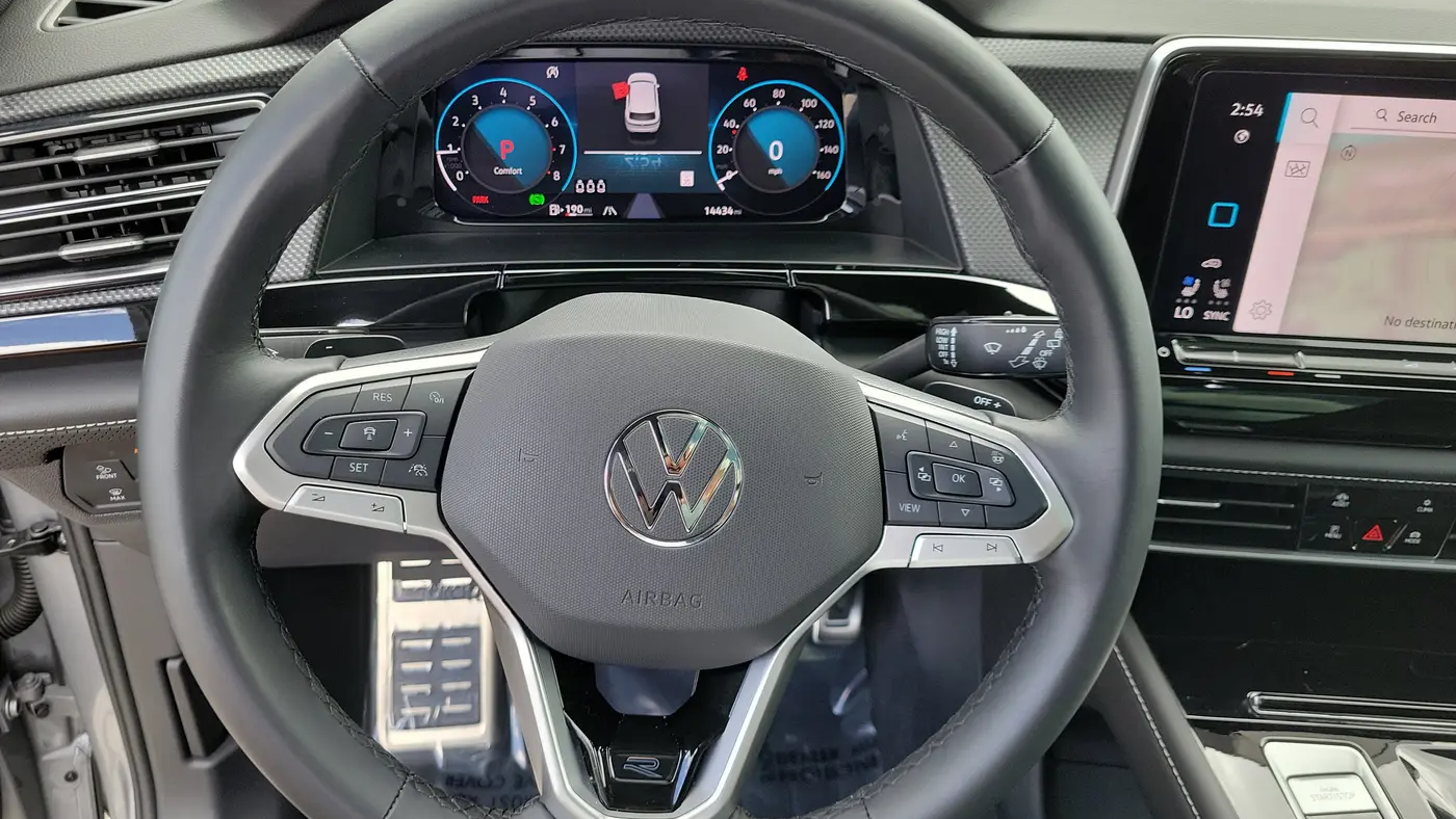 2026 Volkswagen Atlas Cross Sport SEL R-Line Black 4Motion