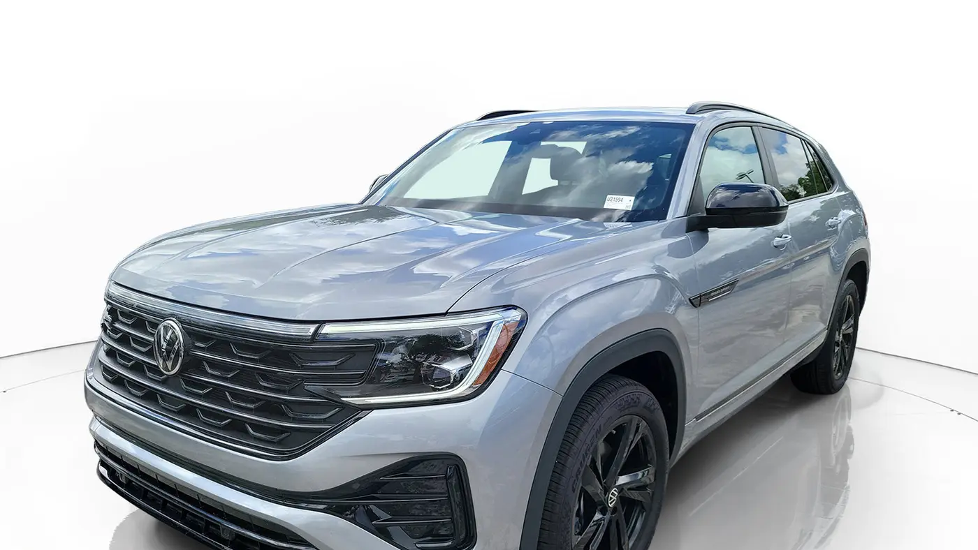 2026 Volkswagen Atlas Cross Sport SEL R-Line Black 4Motion