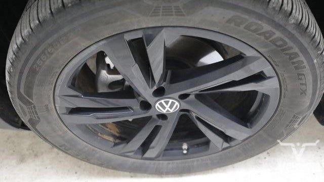 2026 Volkswagen Atlas Cross Sport SEL R-Line Black 4Motion