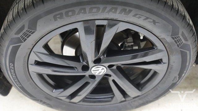 2026 Volkswagen Atlas Cross Sport SEL R-Line Black 4Motion