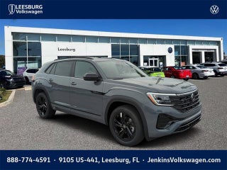 2026 Volkswagen Atlas Cross Sport with Pure Gray Exterior