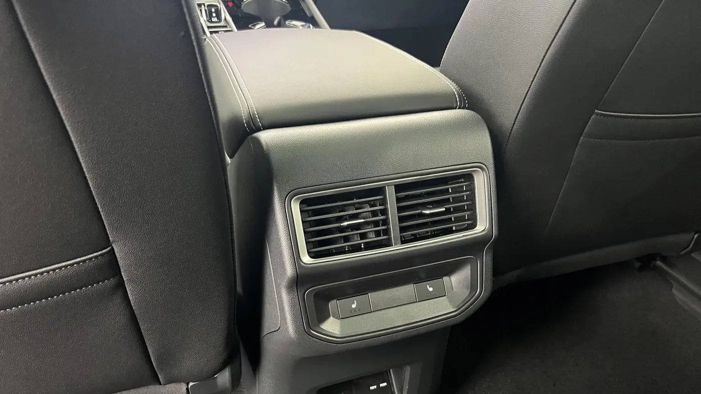 2026 Volkswagen Atlas Cross Sport SEL R-Line Black 4Motion