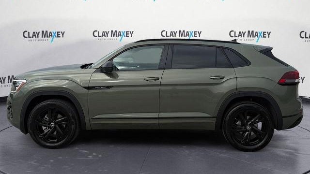 2026 Volkswagen Atlas Cross Sport SEL R-Line Black 4Motion