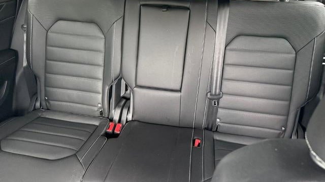 2026 Volkswagen Atlas Cross Sport SEL R-Line Black 4Motion