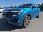 2024 Atlas Cross Sport Thumbnail 1