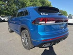 2024 Atlas Cross Sport Thumbnail 3