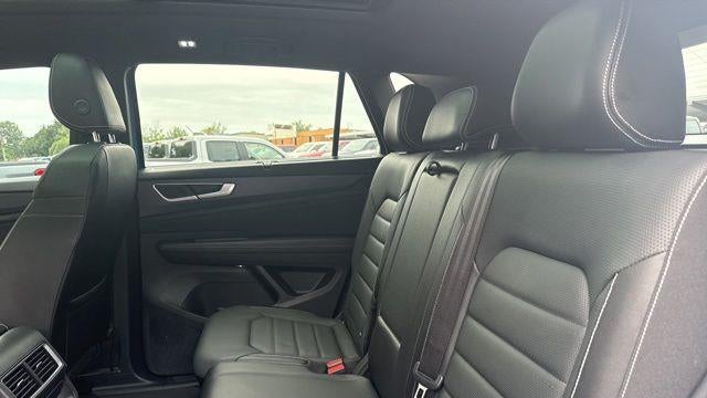 2024 Volkswagen Atlas Cross Sport SEL R-Line 4Motion