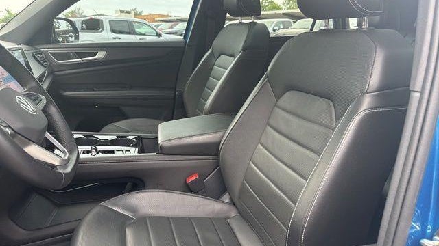 2024 Volkswagen Atlas Cross Sport SEL R-Line 4Motion