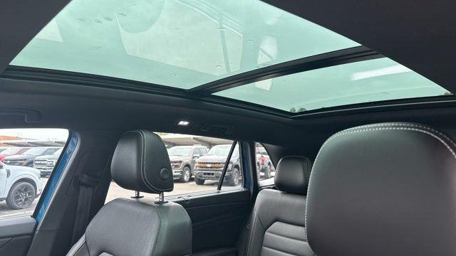2024 Volkswagen Atlas Cross Sport SEL R-Line 4Motion