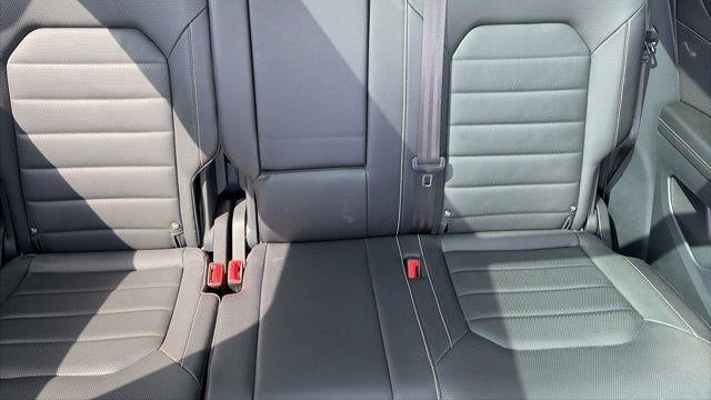 2025 Volkswagen Atlas Cross Sport SEL R-Line Black 4Motion