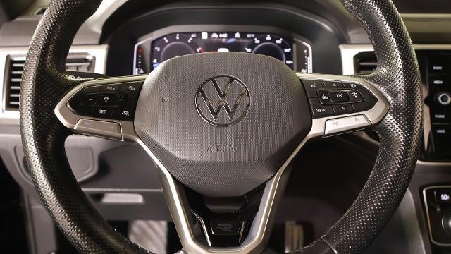 2022 Volkswagen Atlas Cross Sport V6 SEL R-Line Black 4Motion