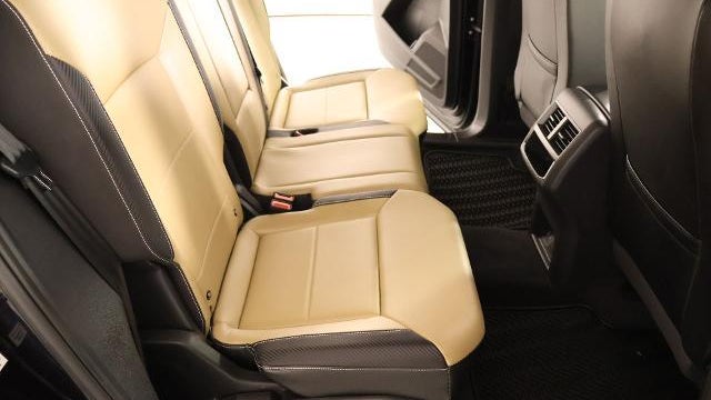 2022 Volkswagen Atlas Cross Sport V6 SEL R-Line Black 4Motion