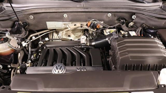2022 Volkswagen Atlas Cross Sport V6 SEL R-Line Black 4Motion