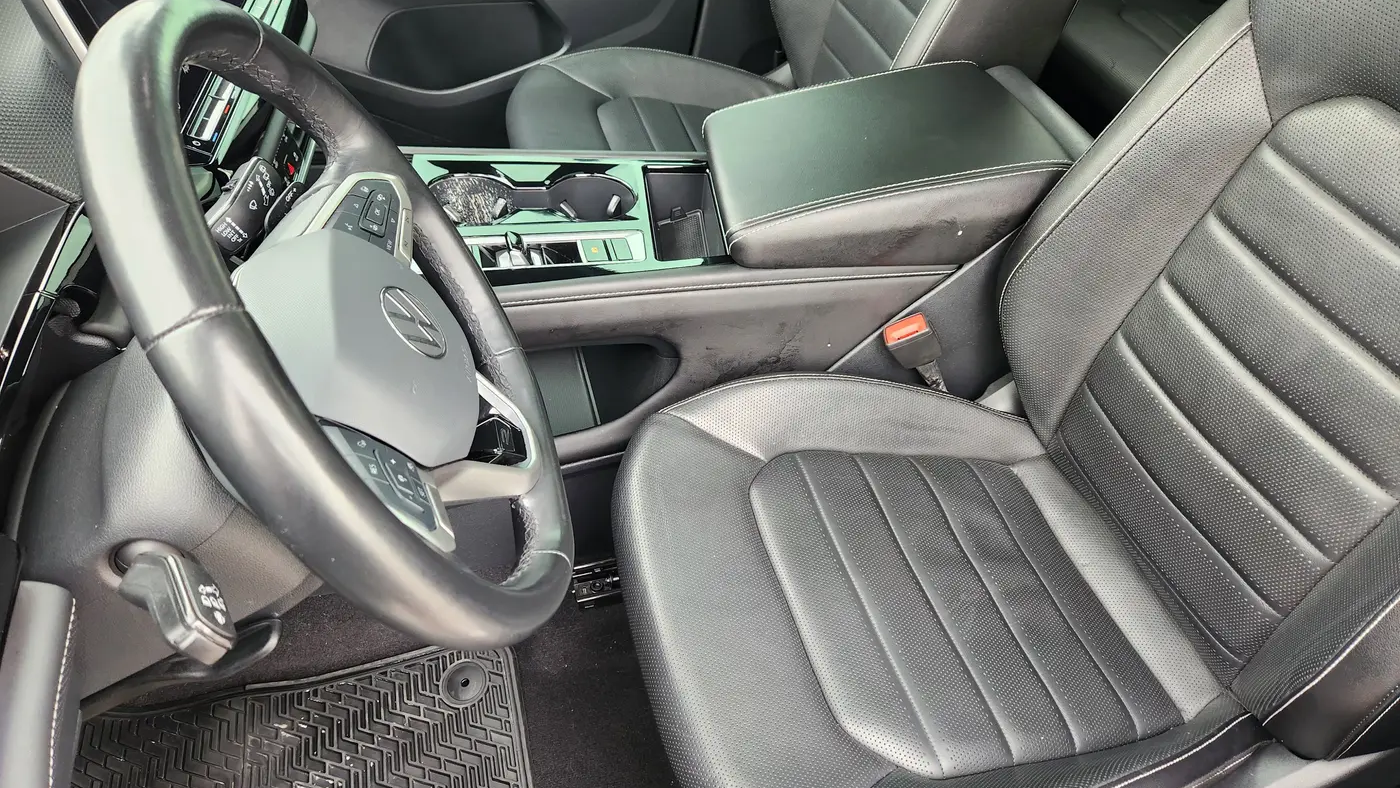 2024 Volkswagen Atlas Cross Sport SEL R-Line 4Motion