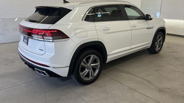 2024 Volkswagen Atlas Cross Sport SEL R-Line 4Motion