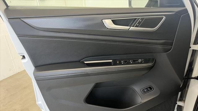 2024 Volkswagen Atlas Cross Sport SEL R-Line 4Motion