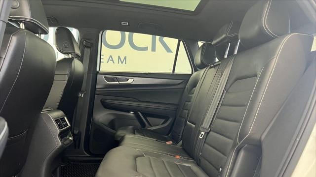 2024 Volkswagen Atlas Cross Sport SEL R-Line 4Motion