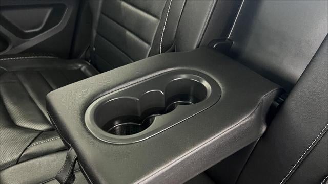 2024 Volkswagen Atlas Cross Sport SEL R-Line 4Motion