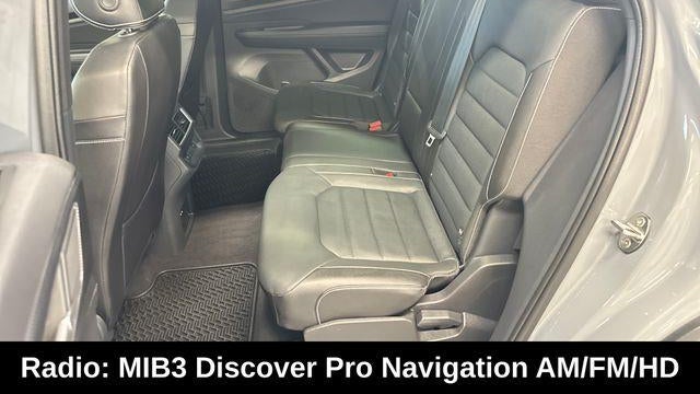 2025 Volkswagen Atlas Cross Sport SEL R-Line Black 4Motion