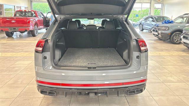 2025 Volkswagen Atlas Cross Sport SEL R-Line Black 4Motion