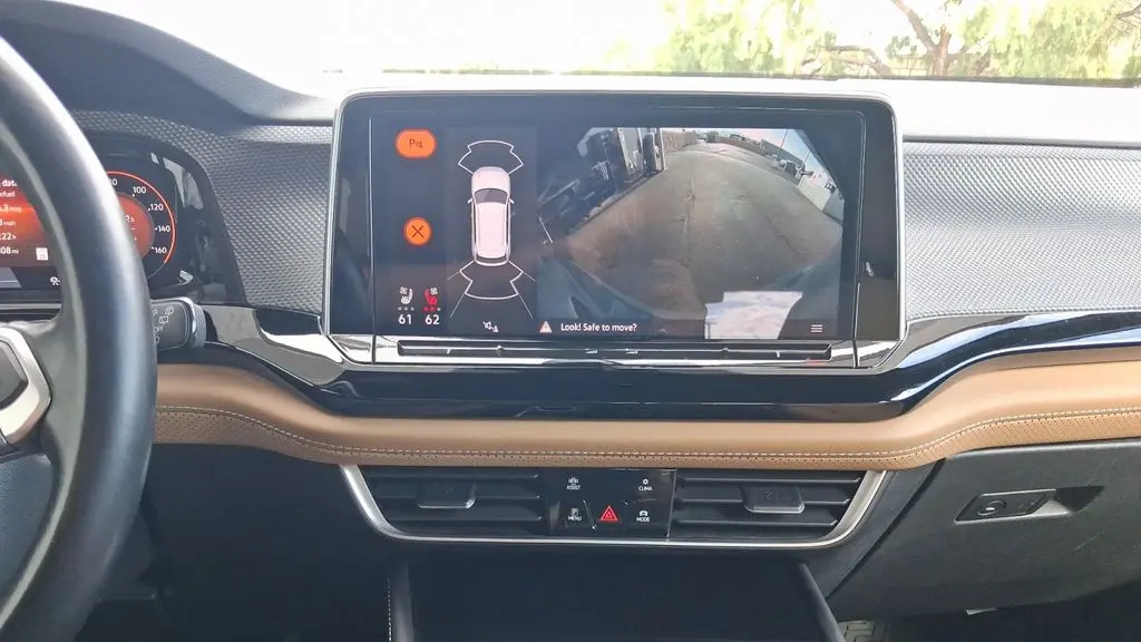 2024 Volkswagen Atlas Cross Sport SEL R-Line 4Motion