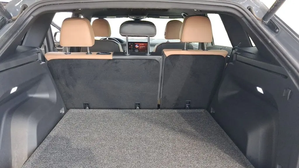 2024 Volkswagen Atlas Cross Sport SEL R-Line 4Motion