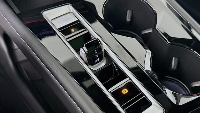 2024 Volkswagen Atlas Cross Sport SEL R-Line 4Motion