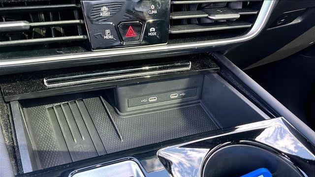 2025 Volkswagen Atlas Cross Sport SEL R-Line Black 4Motion