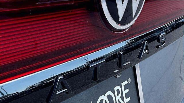 2025 Volkswagen Atlas Cross Sport SEL R-Line Black 4Motion