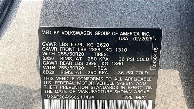 2025 Volkswagen Atlas Cross Sport SEL R-Line Black 4Motion