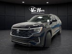 2024 Atlas Cross Sport Thumbnail 3