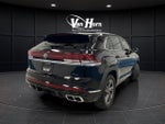 2024 Atlas Cross Sport Thumbnail 7