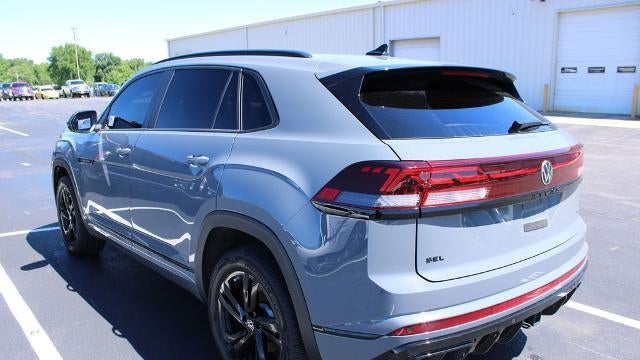 2025 Volkswagen Atlas Cross Sport SEL R-Line Black 4Motion